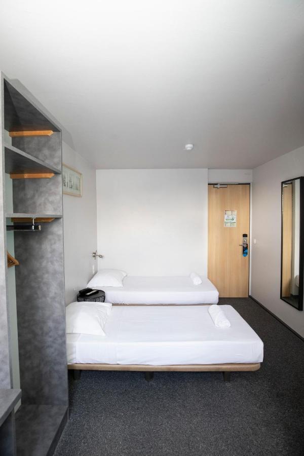 Wink Hotel Juvisy Exteriör bild